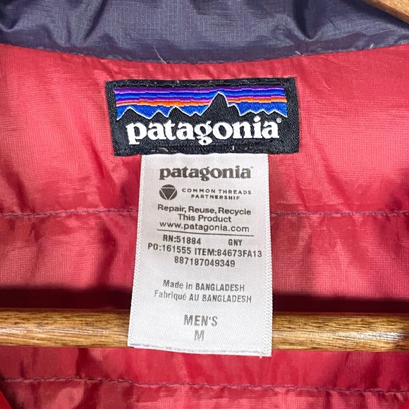 Patagonia Down Sweater Puffer Jacket - Picture 4 of 4